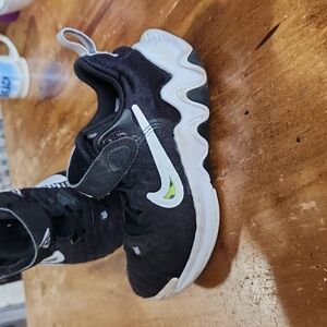 Boys nike shoes